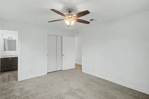 6315 Avenue T Santa Fe TX 77510