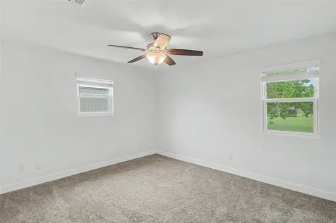 6315 Avenue T Santa Fe TX 77510