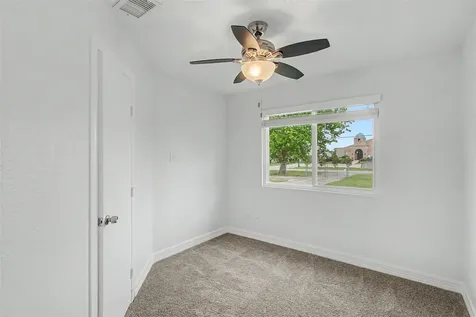 6315 Avenue T Santa Fe TX 77510