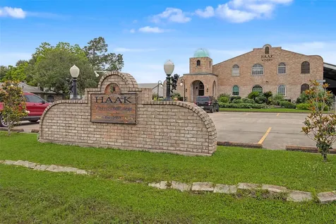 6315 Avenue T Santa Fe TX 77510