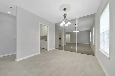 2822 Briarhurst Drive 45 Houston TX 77057