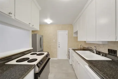 2822 Briarhurst Drive 45 Houston TX 77057