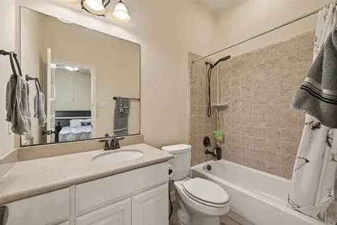 6935 Tiedmann Park Way Sugar Land TX 77479