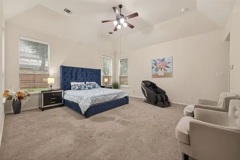 6935 Tiedmann Park Way Sugar Land TX 77479