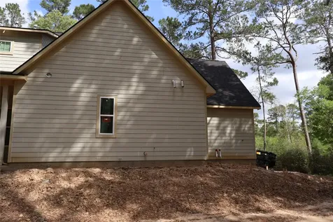 303 Pelican Street Magnolia TX 77355