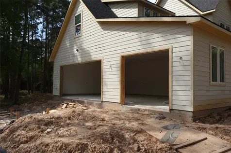 303 Pelican Street Magnolia TX 77355