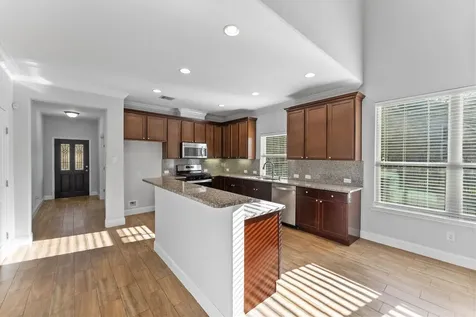 122 Wood Drake Place Tomball TX 77375