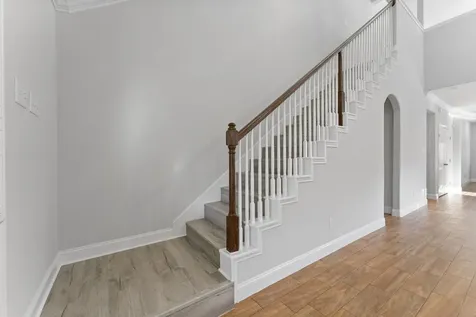 122 Wood Drake Place Tomball TX 77375