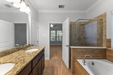 122 Wood Drake Place Tomball TX 77375
