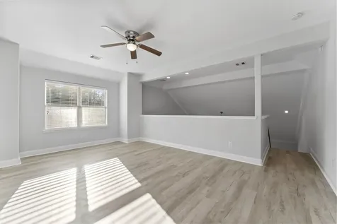 122 Wood Drake Place Tomball TX 77375