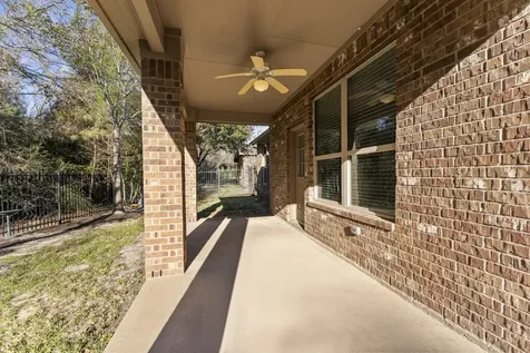 122 Wood Drake Place Tomball TX 77375
