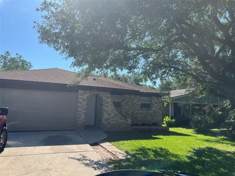 4112 19th Street N Texas City TX 77590