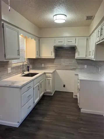4112 19th Street N Texas City TX 77590
