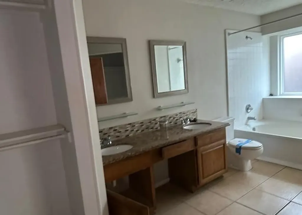 3917 Ogelthorpe Schertz TX 78154