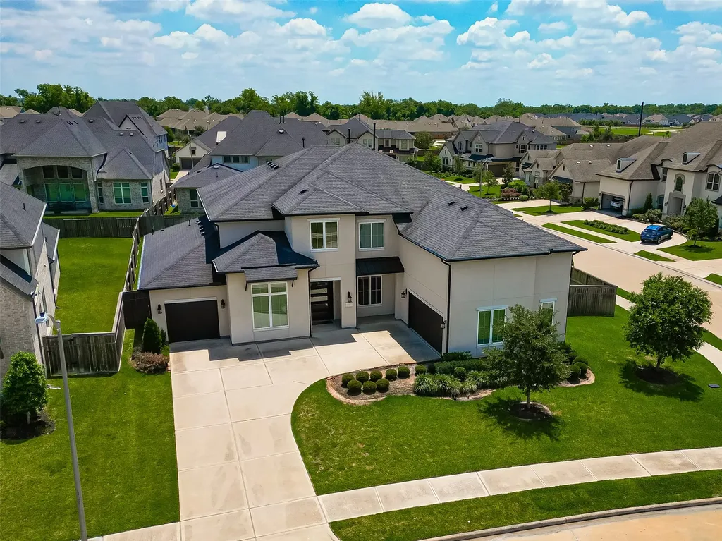 2214 Sunny Spring Missouri City TX 77459