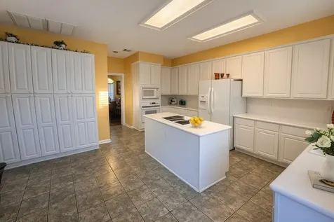 1111 Mulberry Lane Bellaire TX 77401
