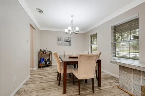 4102 Caneshaw Drive Pearland TX 77584