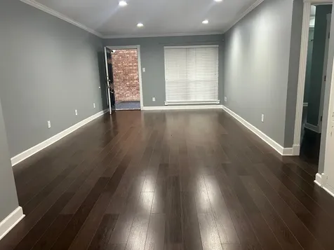 359 N Post Oak Lane 121 Houston TX 77024