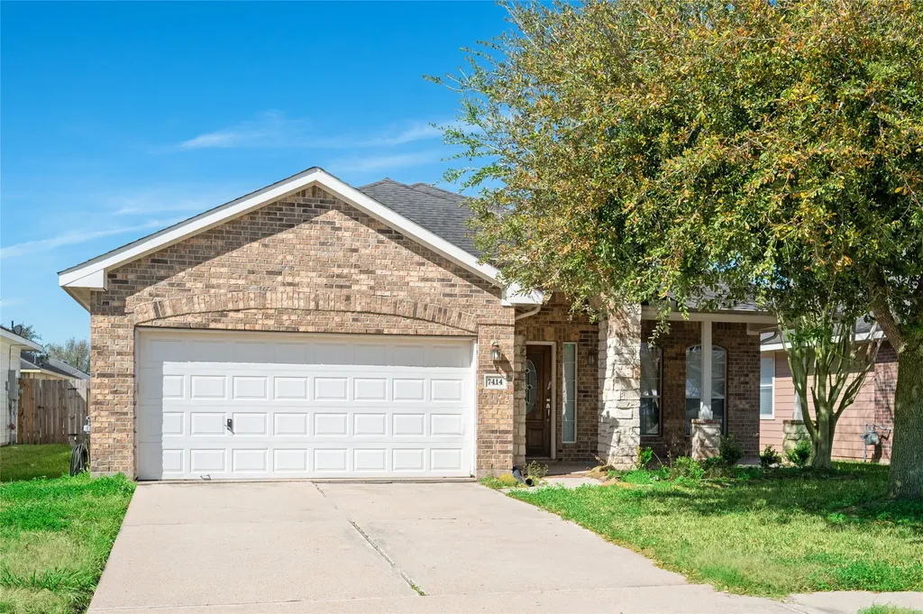 7414 Sabinal Creek Drive Richmond TX 77407