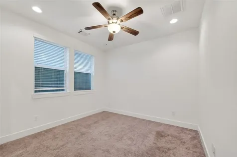 2714 Nagle Street Houston TX 77004