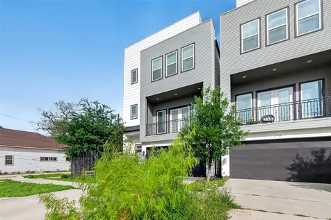 2714 Nagle Street Houston TX 77004