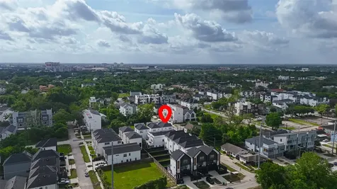 2714 Nagle Street Houston TX 77004