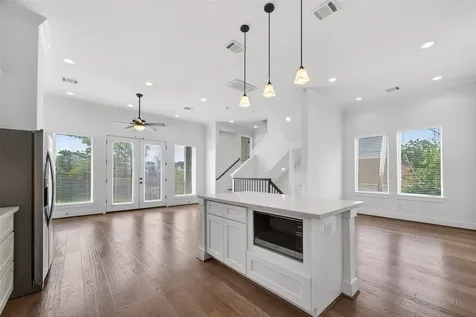 2714 Nagle Street Houston TX 77004