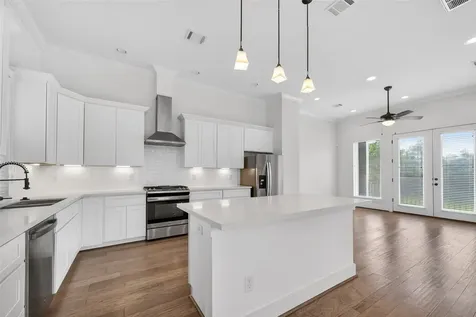 2714 Nagle Street Houston TX 77004