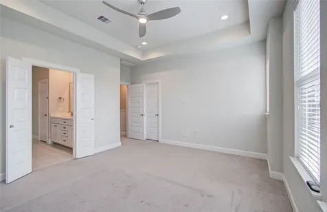 2818 Grand Fountains Drive B Houston TX 77054