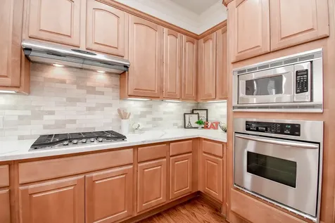 155 White Drive Bellaire TX 77401