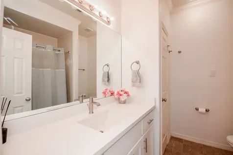 155 White Drive Bellaire TX 77401