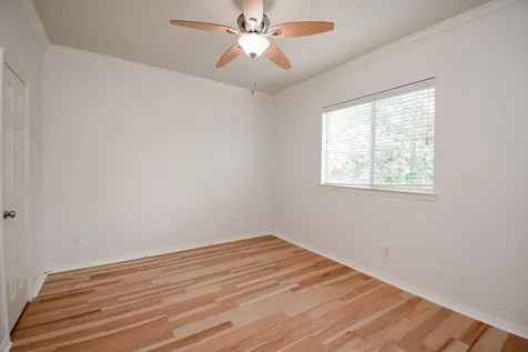 155 White Drive Bellaire TX 77401