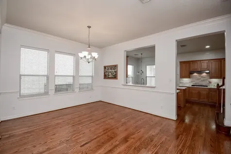 155 White Drive Bellaire TX 77401