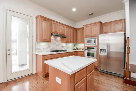 155 White Drive Bellaire TX 77401