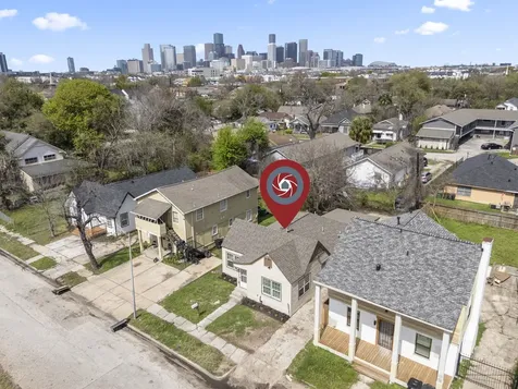 2817 Winbern Street Houston TX 77004