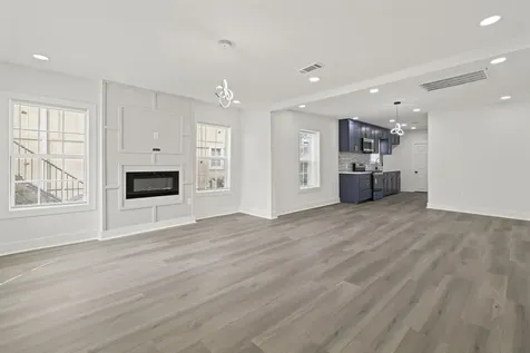 2817 Winbern Street Houston TX 77004