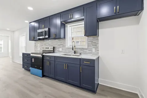 2817 Winbern Street Houston TX 77004