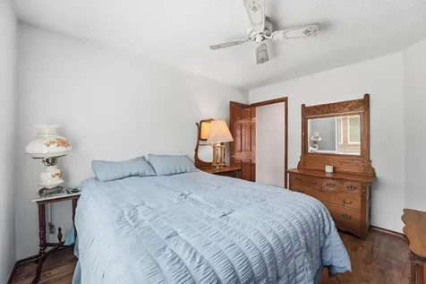 3206 N Peach Hollow Circle Pearland TX 77584