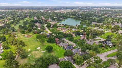 3206 N Peach Hollow Circle Pearland TX 77584