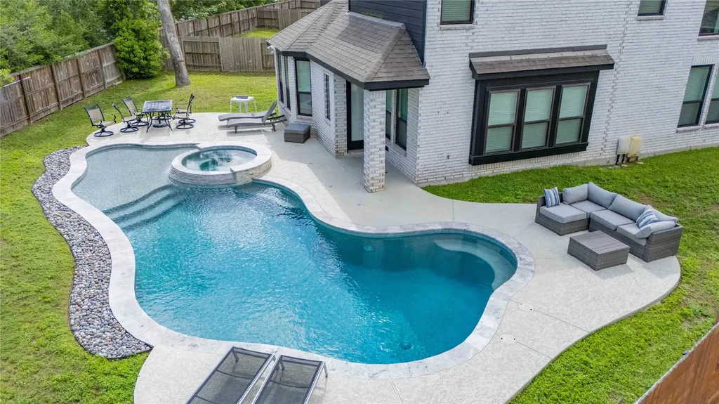 527 Chestnut Reef Court Conroe TX 77304