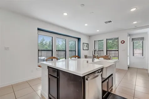 527 Chestnut Reef Court Conroe TX 77304
