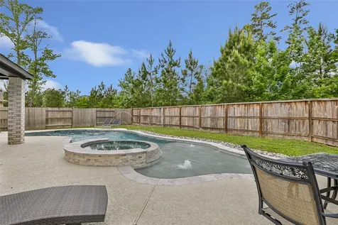 527 Chestnut Reef Court Conroe TX 77304