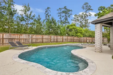 527 Chestnut Reef Court Conroe TX 77304