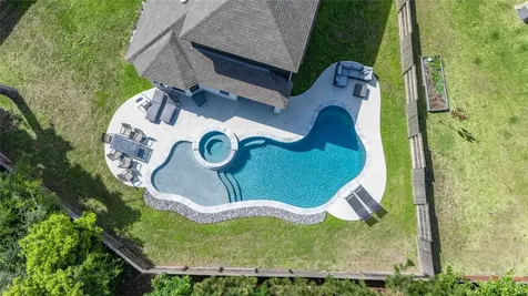 527 Chestnut Reef Court Conroe TX 77304