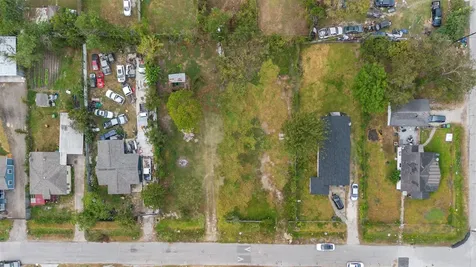 6817 Bacher Street Houston TX 77028