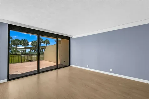 5220 Seawall Boulevard 331 Galveston TX 77551