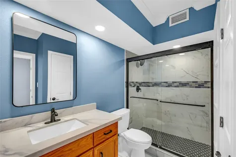 5220 Seawall Boulevard 331 Galveston TX 77551
