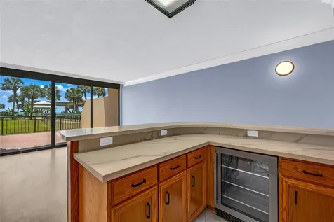 5220 Seawall Boulevard 331 Galveston TX 77551
