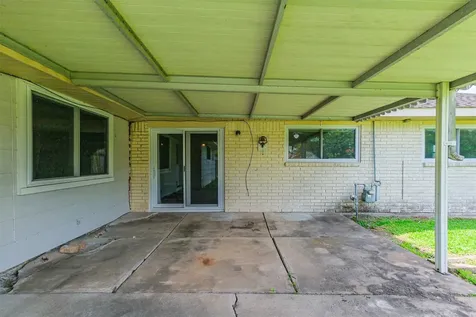 11334 Sagehill Drive Houston TX 77089