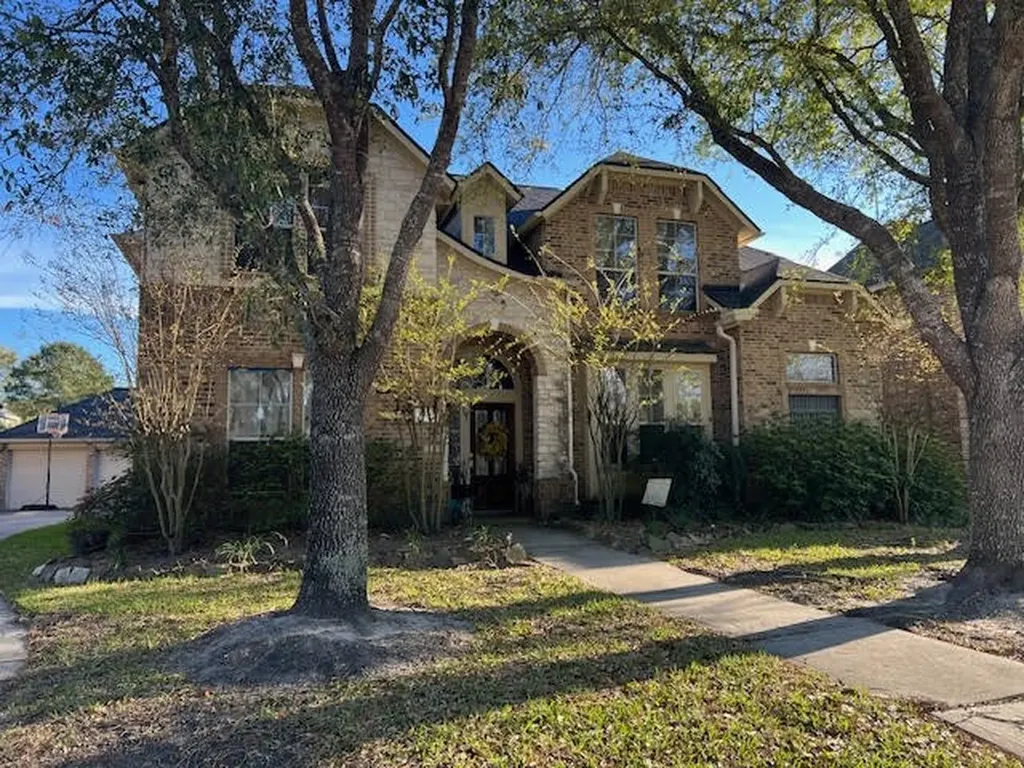 14027 Summer Ash Lane Houston TX 77044